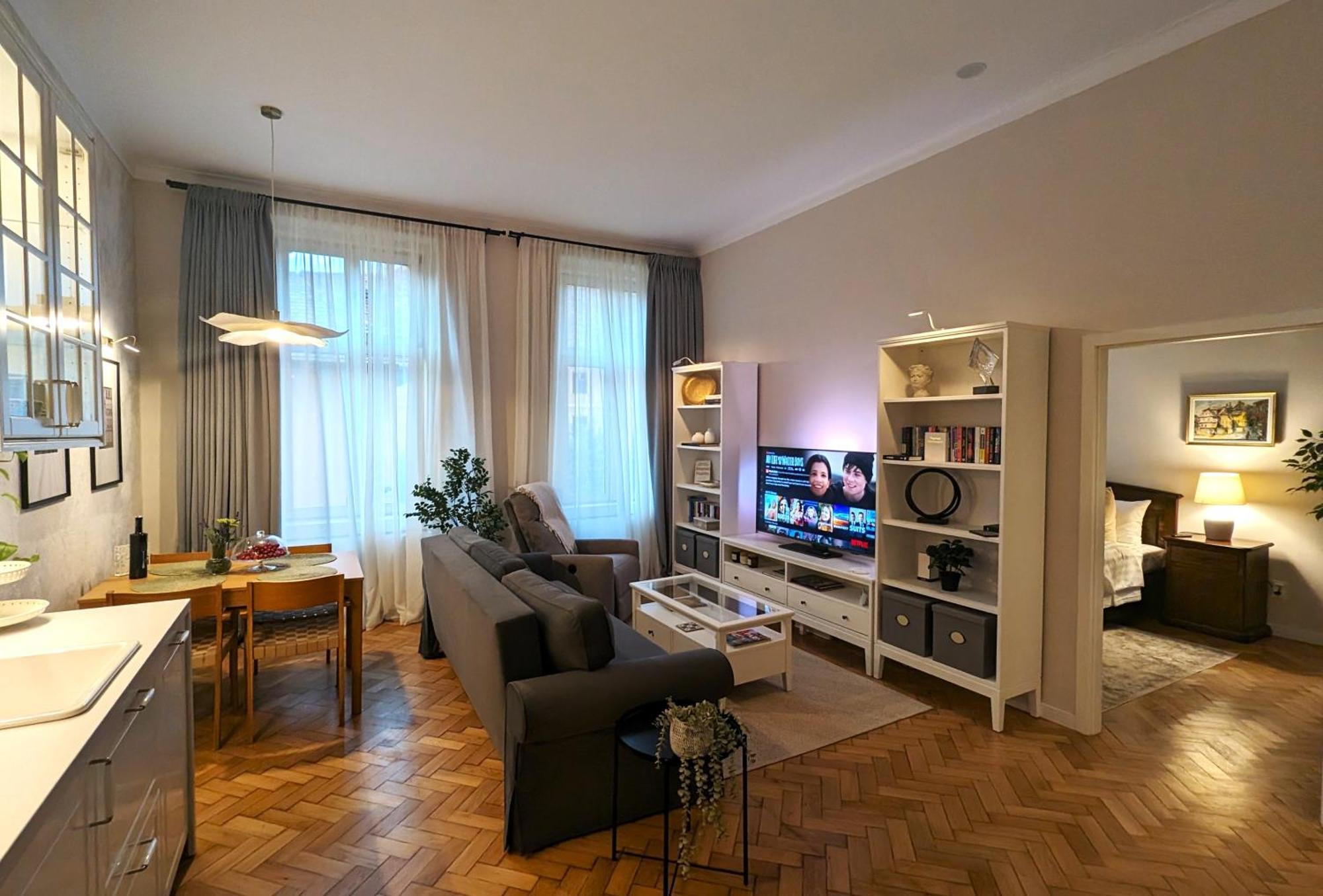Apartment In Historic Center, Quiet Area, Ac Sibiu Exterior foto